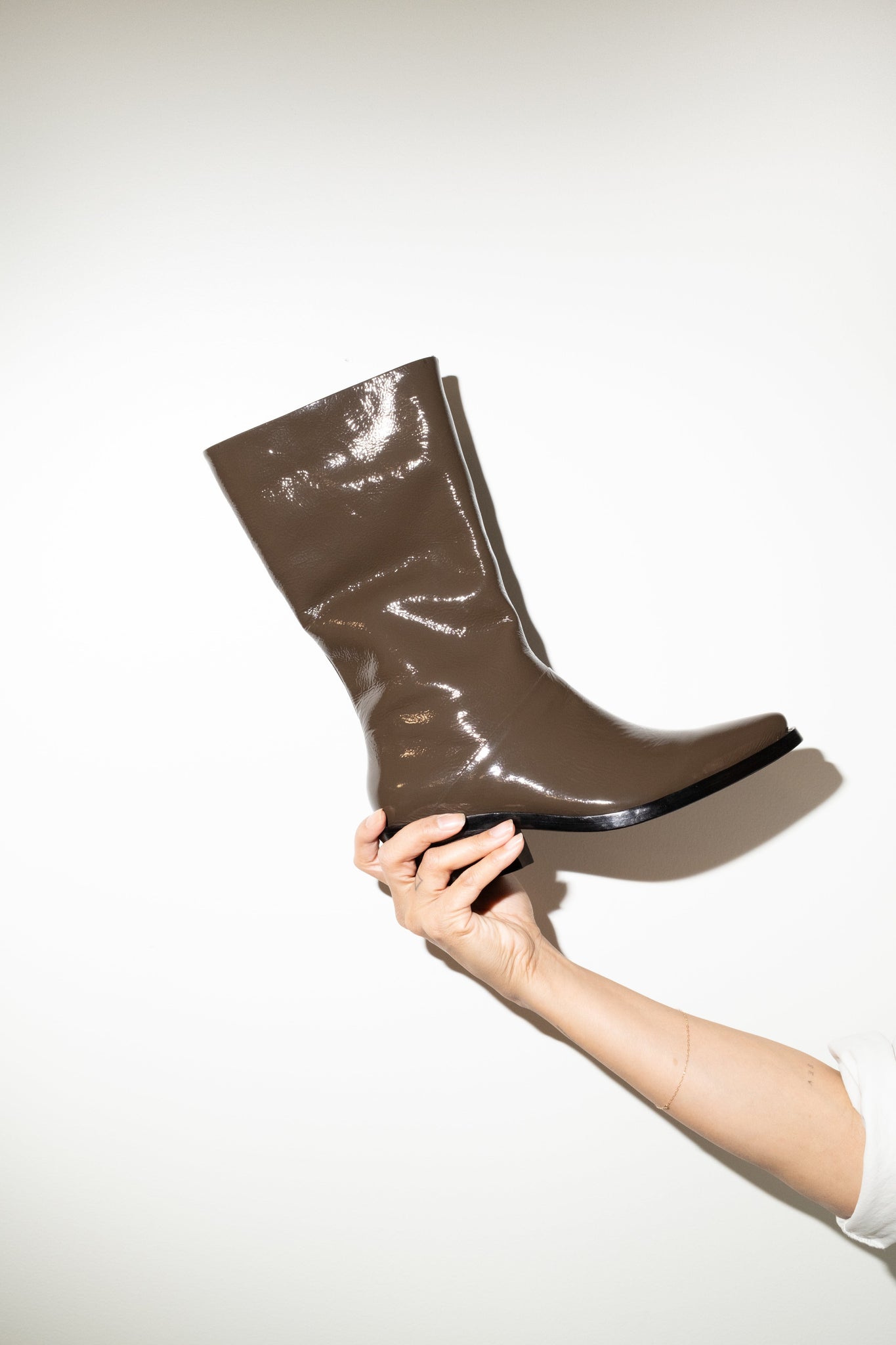 et Tigre 36 Jackie Boot in Glossy Coffee