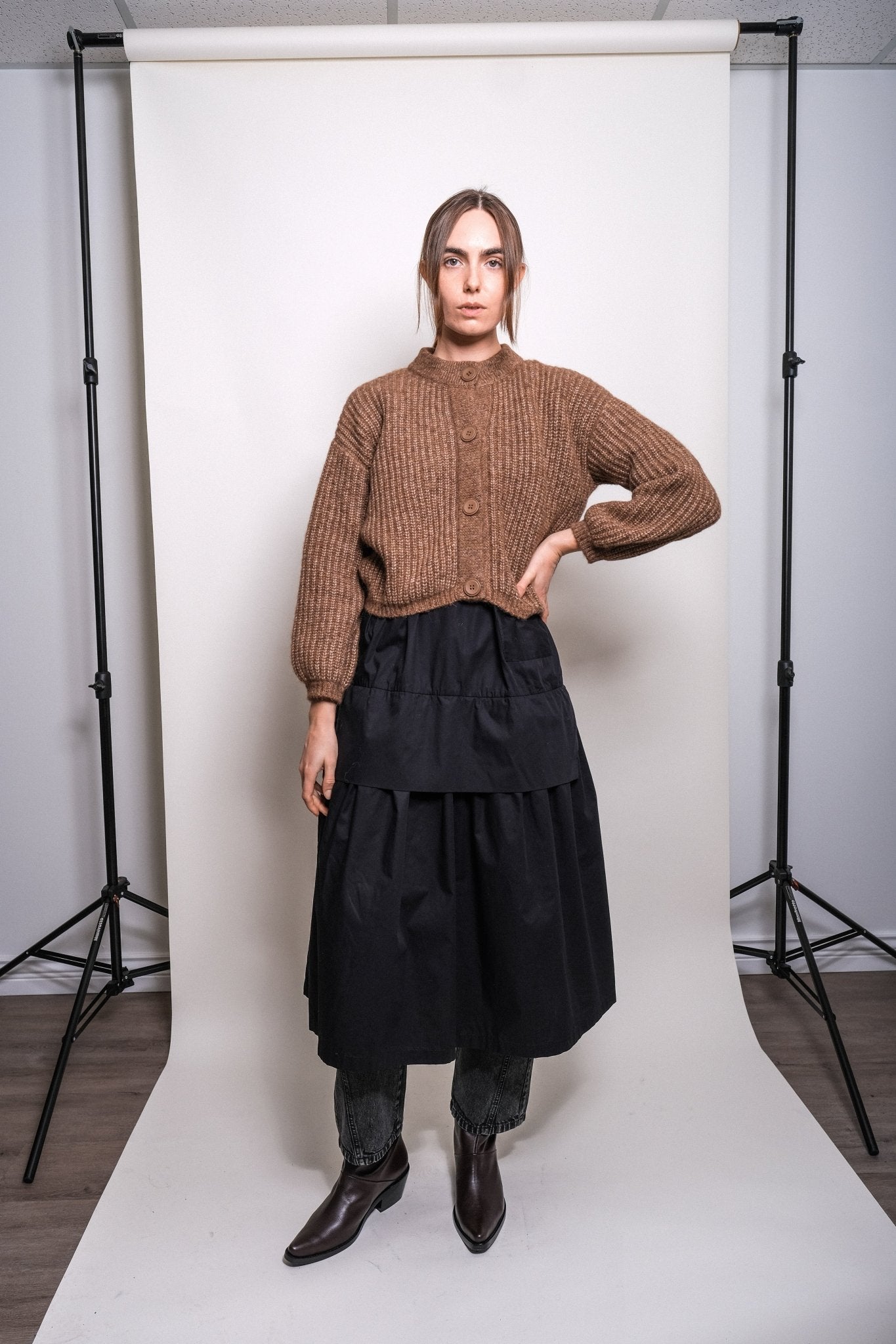 Olivia Cardigan in Heather Brown - et Tigre