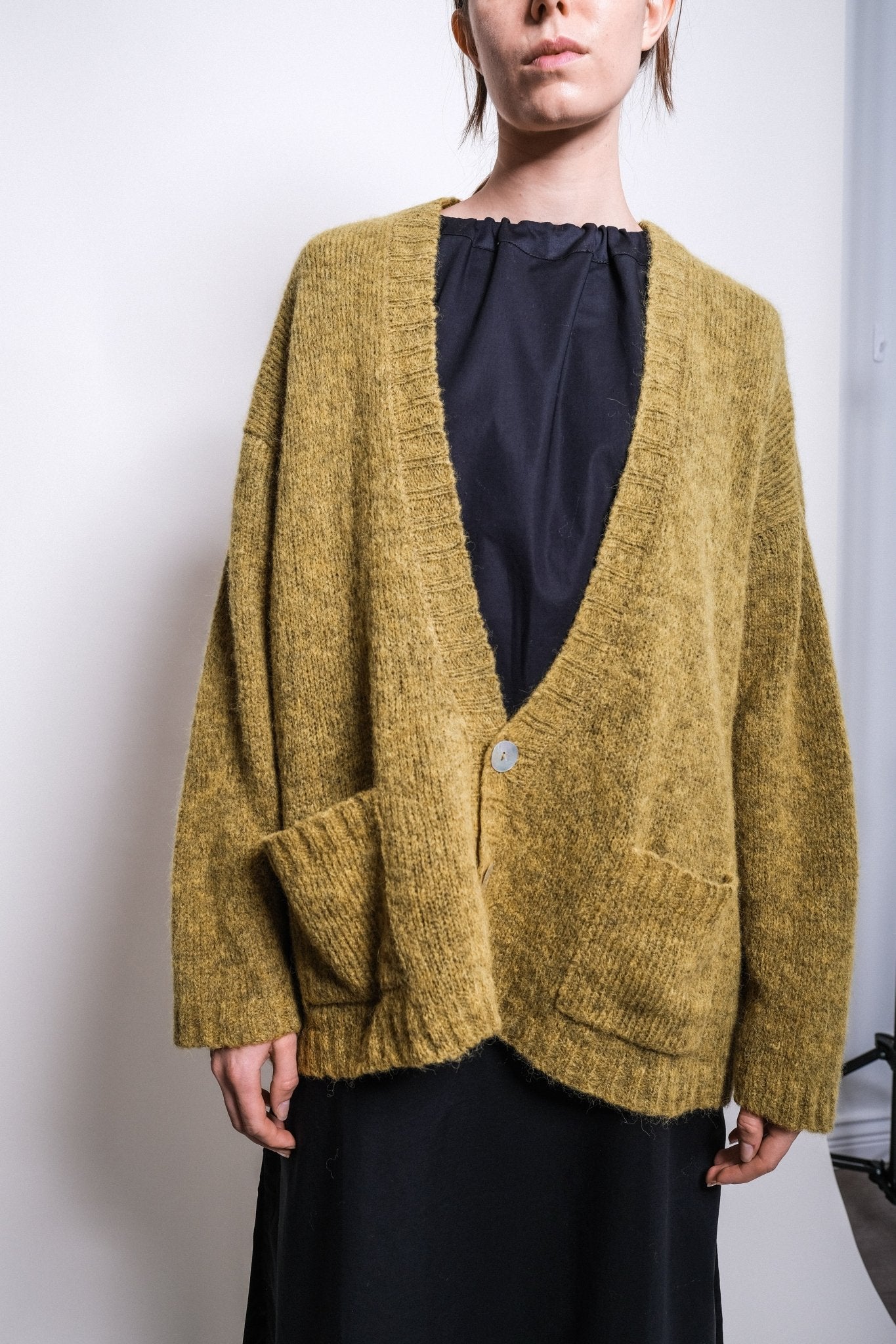 Rae Cardigan in Khaki - et Tigre