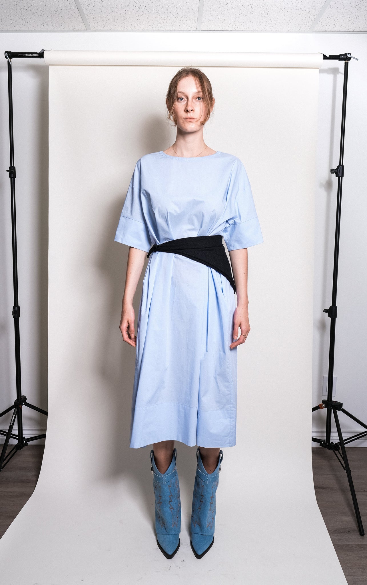 Renzo Dress in Light Blue - et Tigre